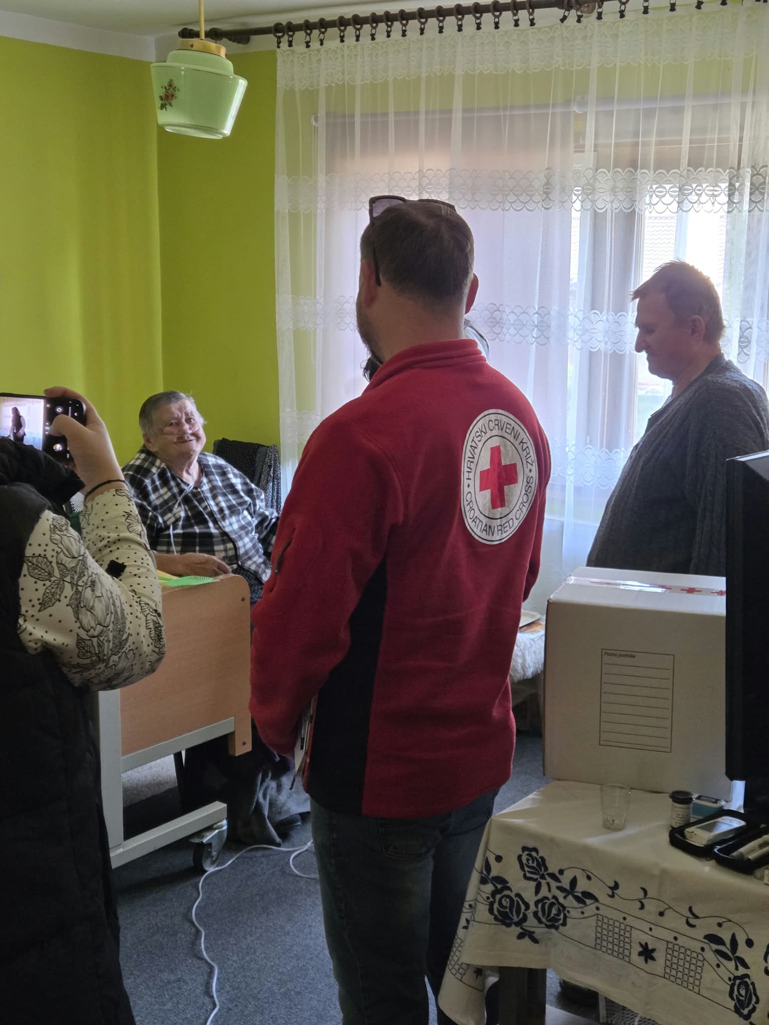 ❤️ Završena podjela prigodnih paketa povodom Međunarodnog dana starijih osoba